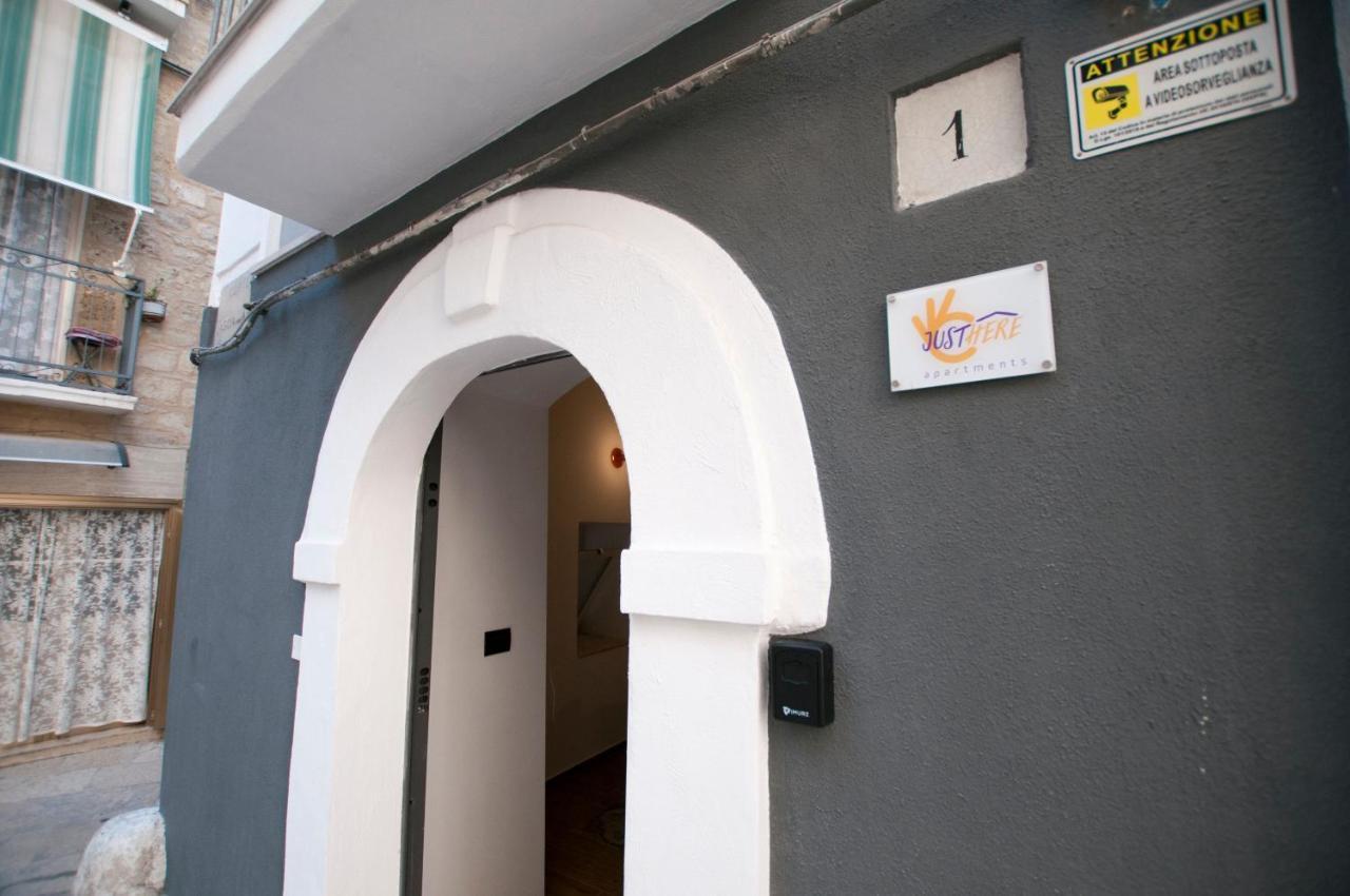 Just Here Apartments - Lascia Fare A Dio Bari Buitenkant foto
